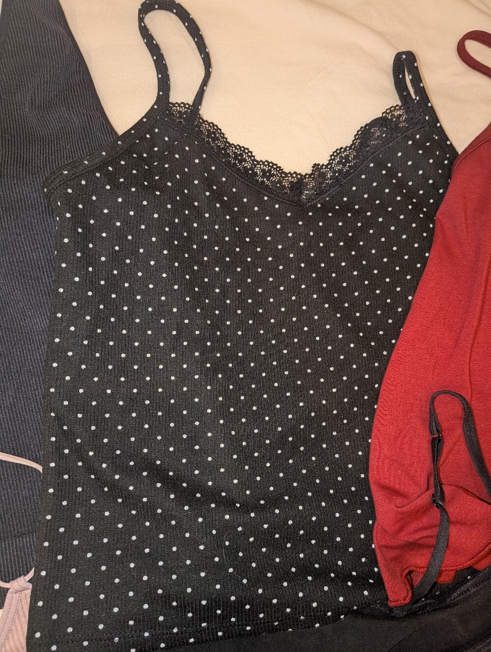 LOT x7 Women's XS/S Tank Tops - Picture 3 of 6